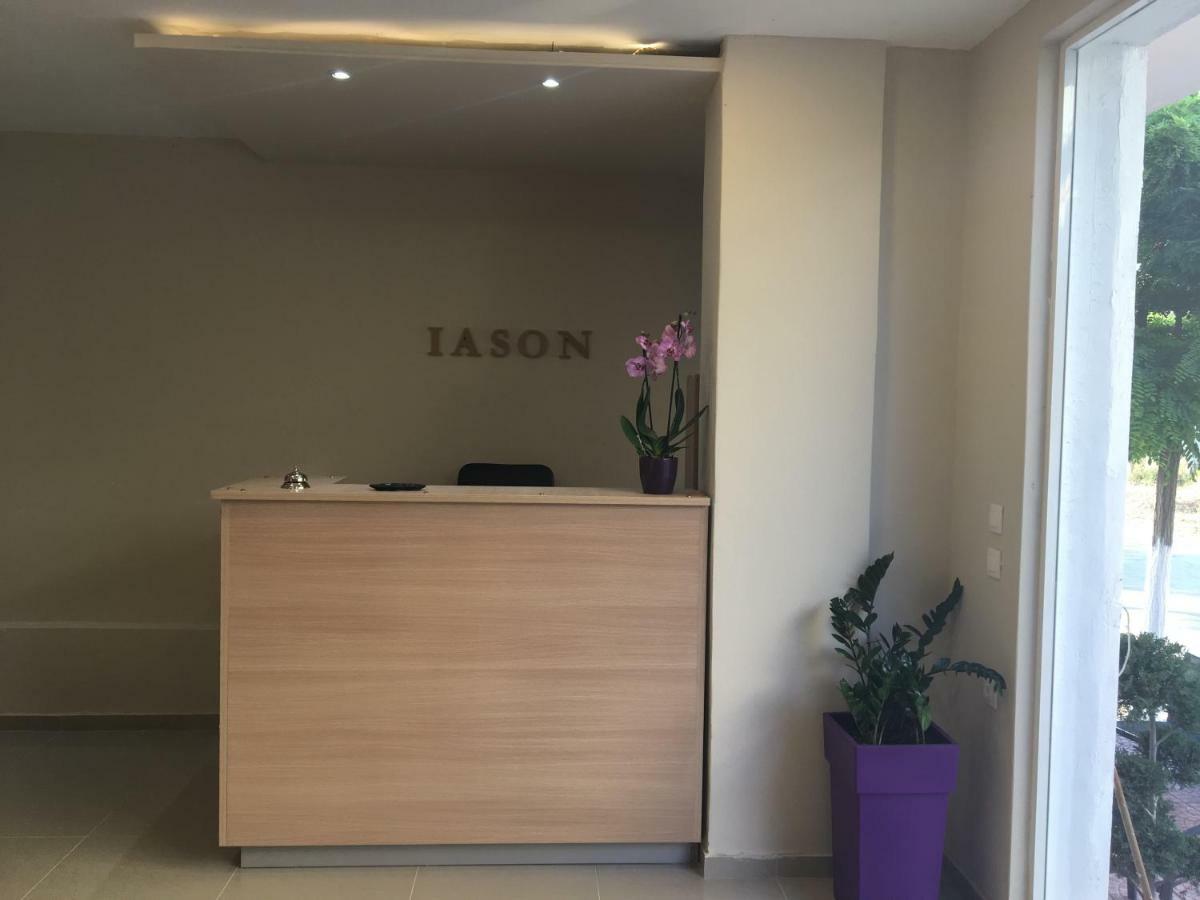 Iason Apartments Loutra Edipsou  Extérieur photo