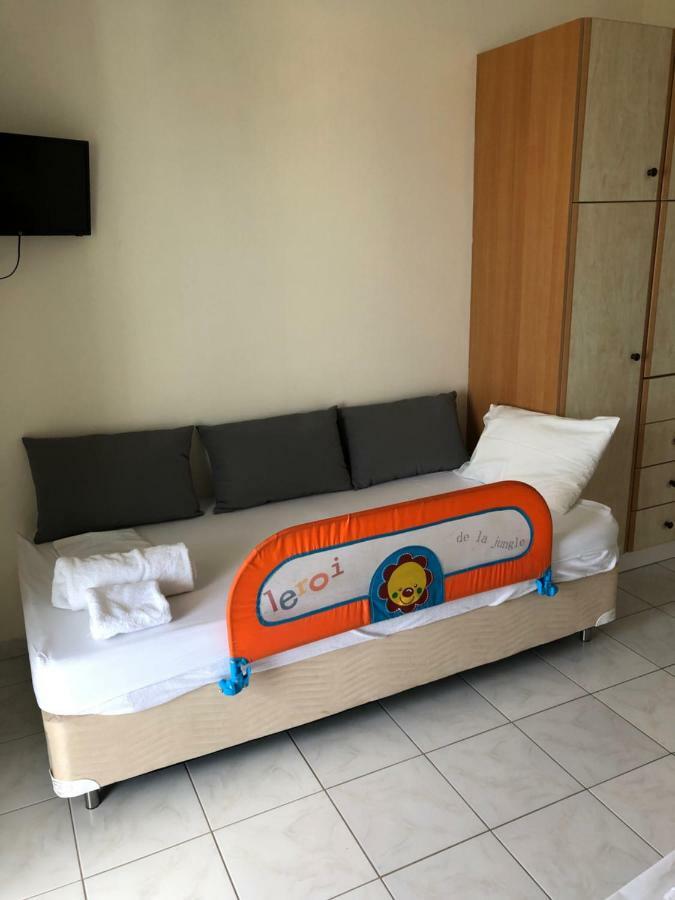 Iason Apartments Loutra Edipsou  Extérieur photo